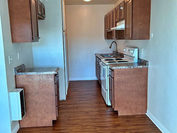 3rd image of 5063 Clairemont Mesa Blvd Unit 9-9E