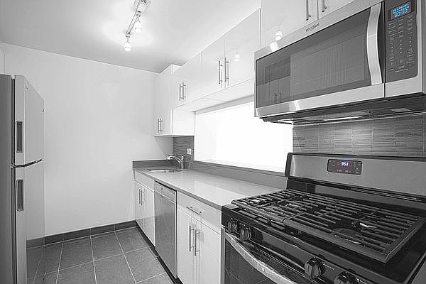 1st image of 75 W End Ave APT C6m