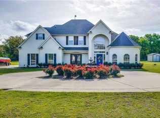 135 Rivercreek Ranch Ln #L, Fort Worth, TX 76126