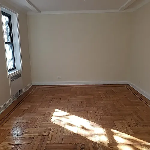265 Quentin Rd #D1 Photo 1