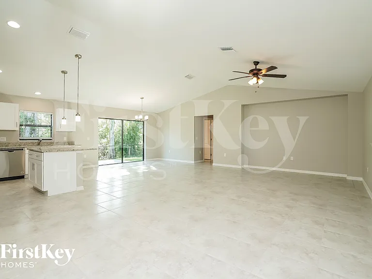 18145 Baruch Dr — Photo 2