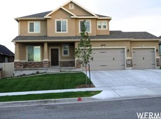 4699 W Shawnee Dr, Riverton, UT 84096