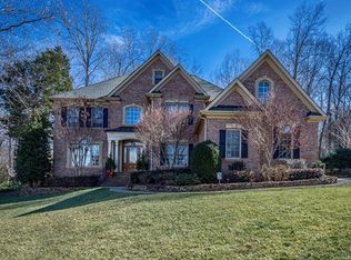 10924 Fox Hedge Rd, Matthews, NC 28105
