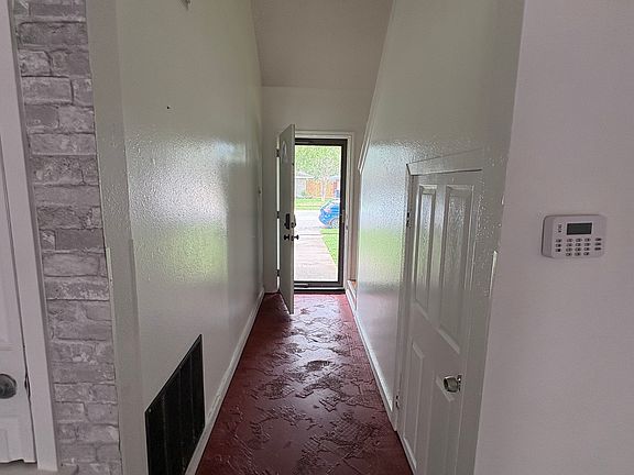 5th image of 4051 Killarmet Dr