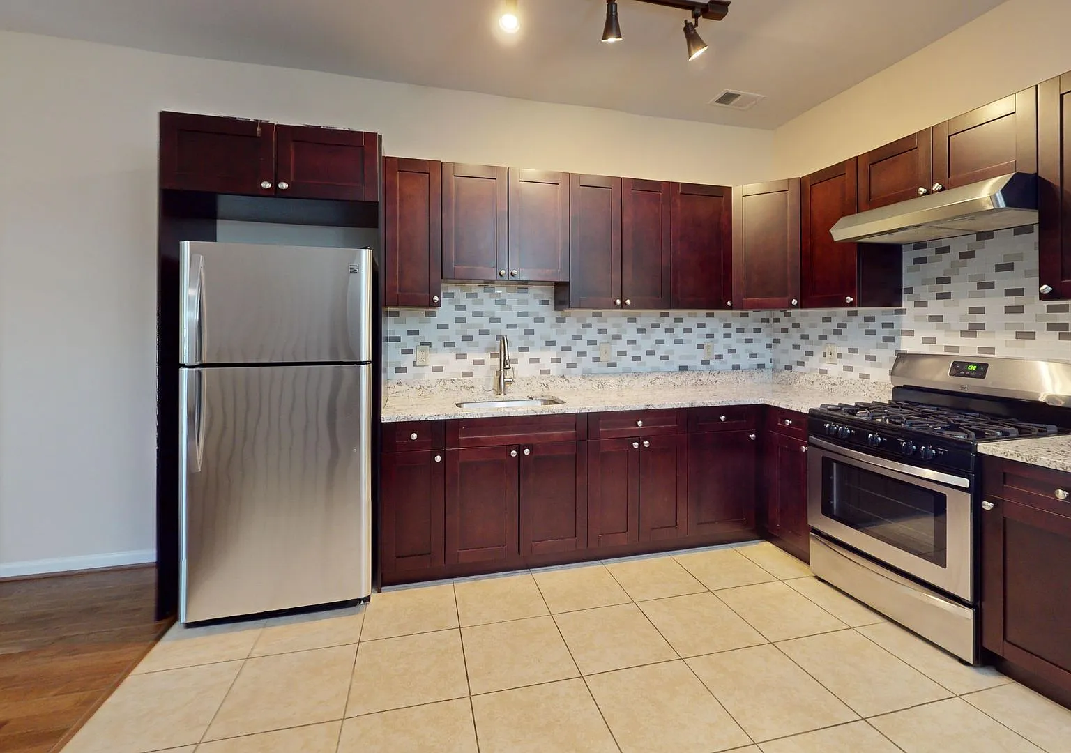 57 Bates Street NW — Photo 2