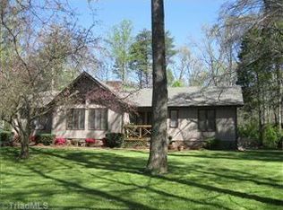 609 Burning Bush Dr, Pleasant Garden, NC 27313