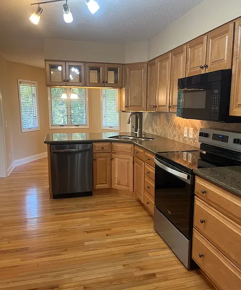 Kitchen opens to Breakfast Nook