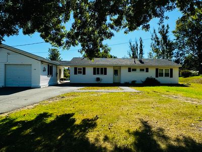 208 Davis Road, Bangor, ME, 04401
