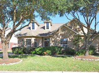 18118 Dovefield Ln, Cypress, TX 77433