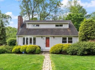 30 Gates Ave, Warren, NJ 07059