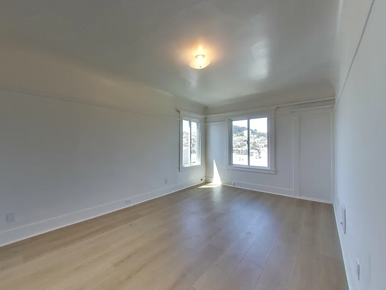 425 Steiner St #3 — Photo 17