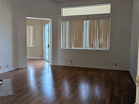4th image of 5155 W Tropicana Ave Unit 2009