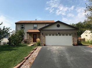 303 Homewood Dr, Bolingbrook, IL 60440