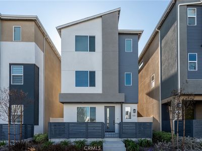 312 N Standard Ave, Santa Ana, CA, 92701