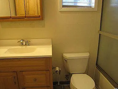 & 3 Chestnut St, Centereach — Photo 2