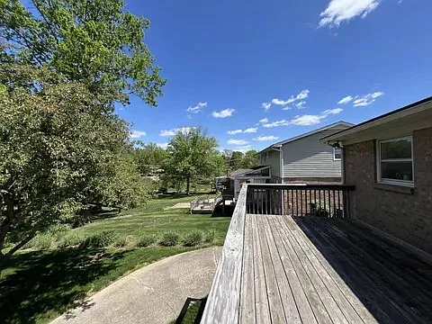 4 bed, 3400 sqft, $2,800 — Photo 4