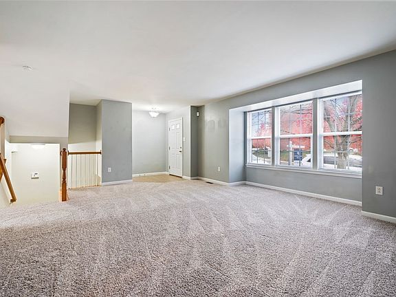 3rd image of 311 Fairgate Dr