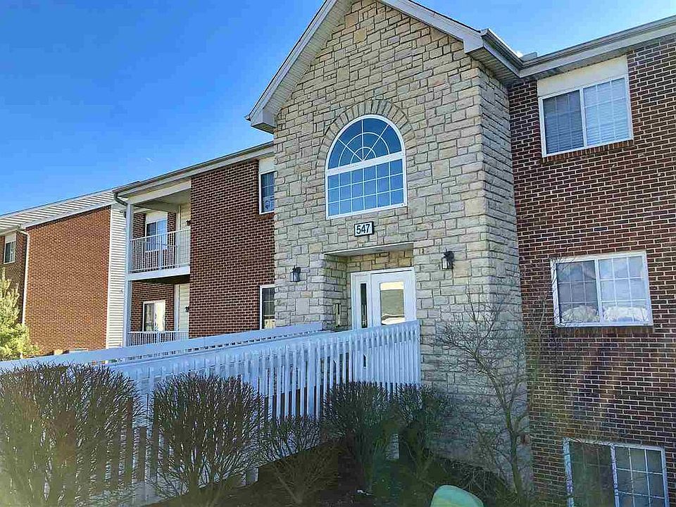 1st image of 547 Arthur Ct APT 9