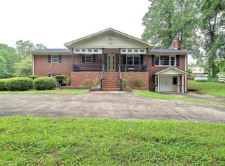 120 Branch St, Campobello, SC 29322