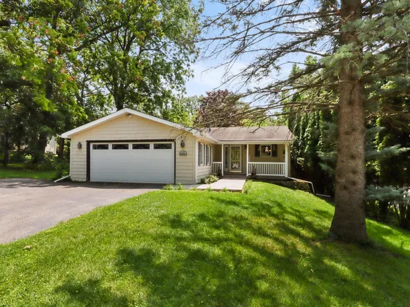 513 Free Church DRIVE, Williams Bay, WI 53191