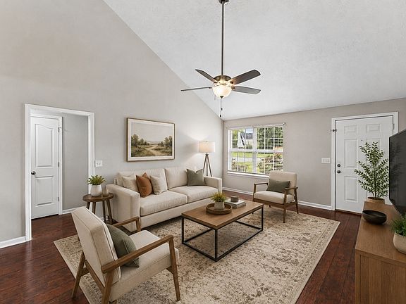2nd image of 3012 Roscommon Dr