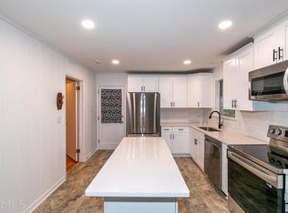 209 Pioneer Trl, Cartersville, GA 30121