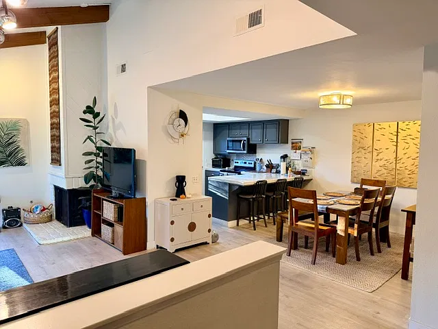 Mario & Ashley Natad Home — Photo 3