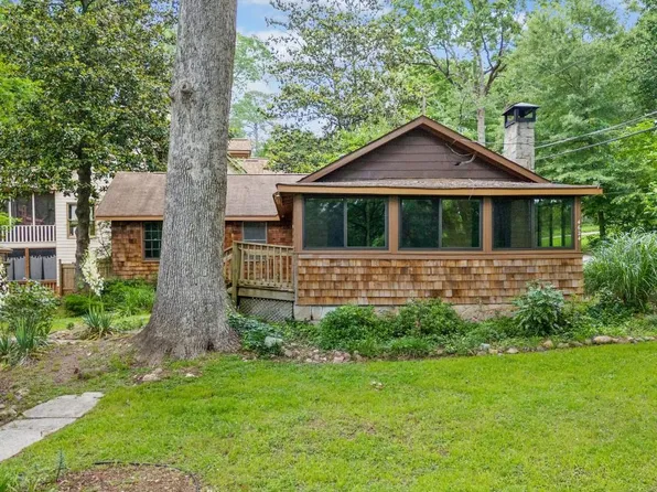 4624 Park Dr, Pine Lake, GA 30072
