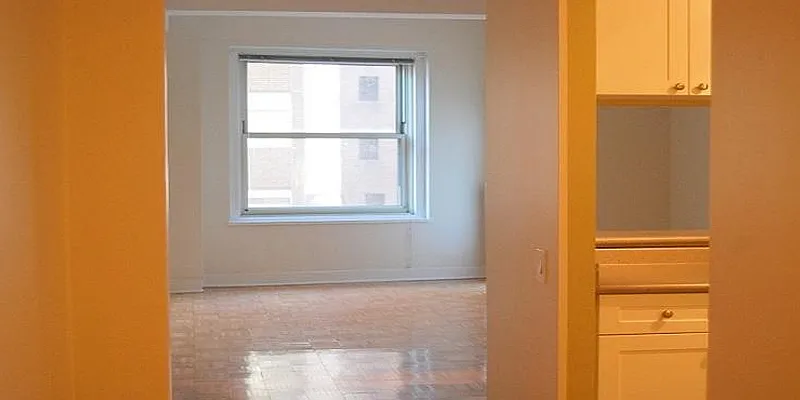 Rented by Town Residential | media 29