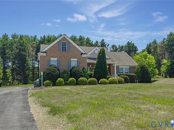 3rd image of 803 Kline Ct