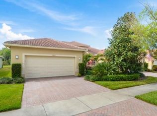 15840 Aurora Lake Cir, Wimauma, FL 33598