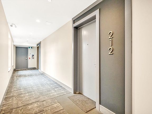 5th image of 6960 Nicholson Rd #212