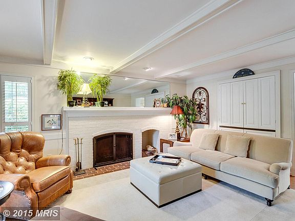 4th image of 1329 Timberly Ln