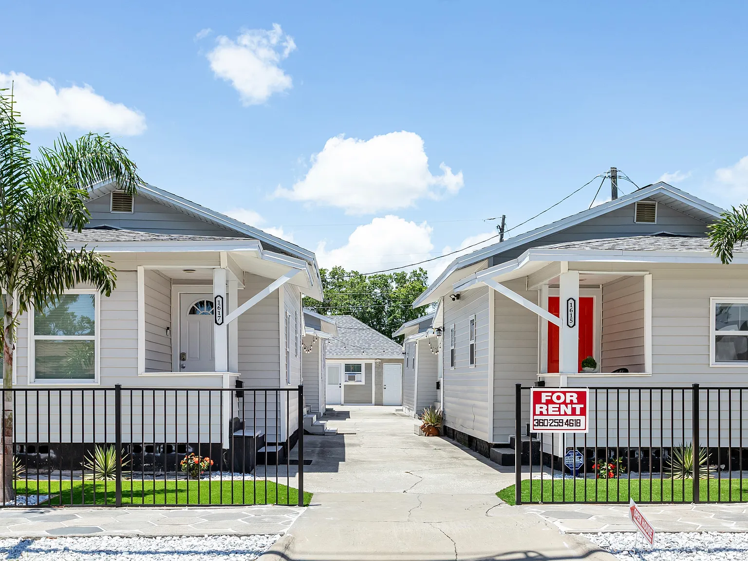 North St Pete Furnished For Rent Utilities Included — Photo 3