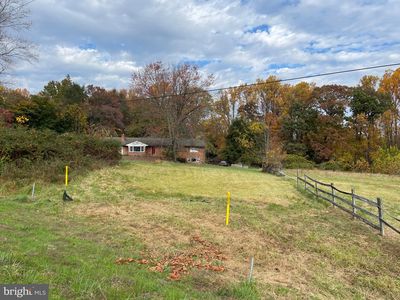 1033 Springvale Rd, Great Falls, VA, 22066