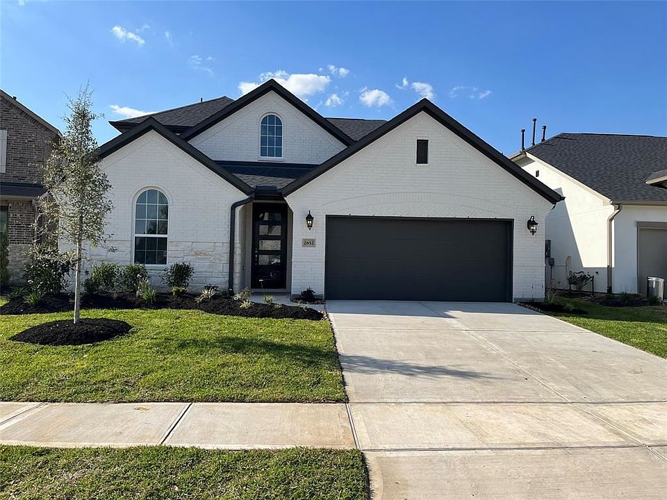 1st image of 2852 Andante Green Dr