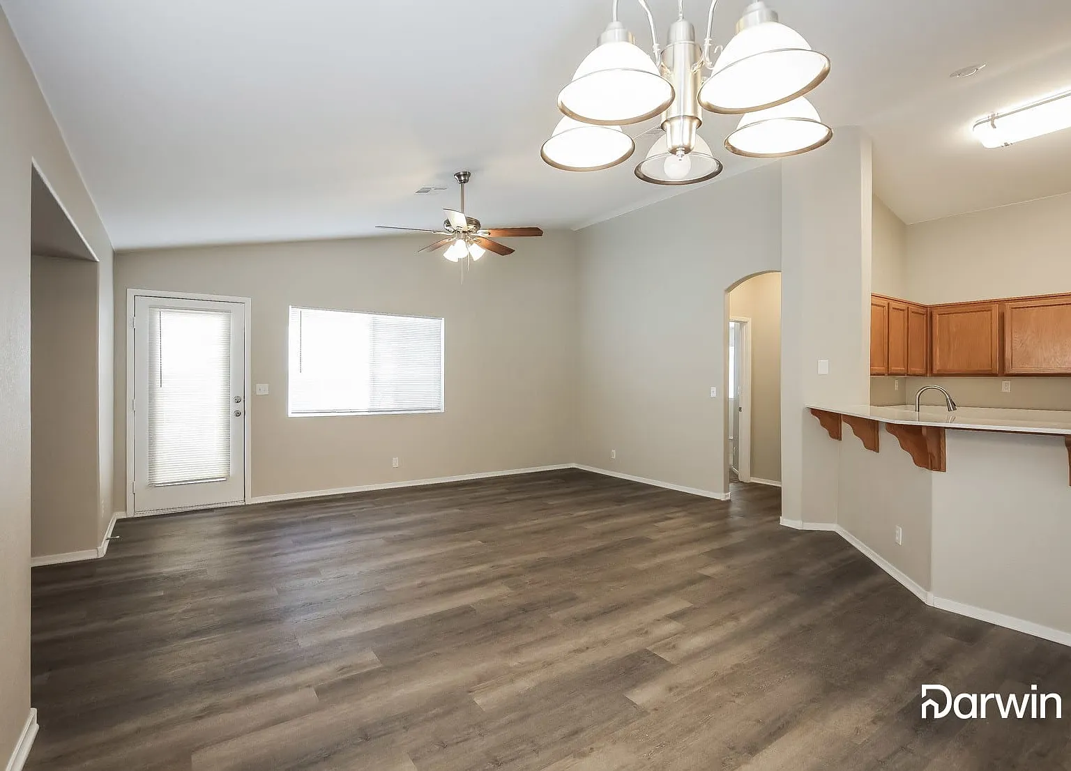 3 bed, 2.0 bath, 1584 sqft, $1,875 — Photo 4