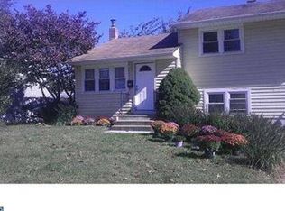 1019 Gallery Rd, Wilmington, DE 19805