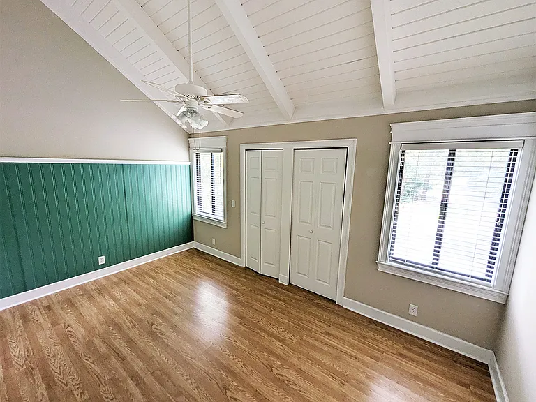 493 Cedar Walk — Photo 11