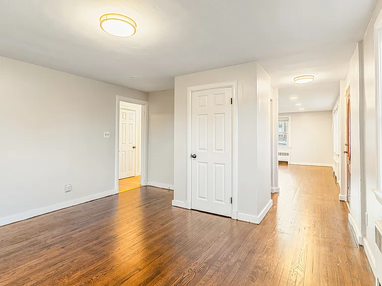 119 Green St — Photo 32