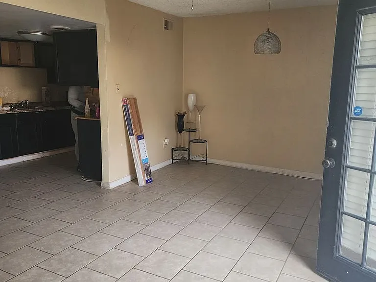 2620 Sunrise Ave — Photo 6