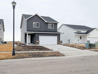 1192 Marlys Dr W, West Fargo, ND, 58078