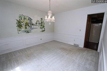 5th image of 9397 Canterbury Ln