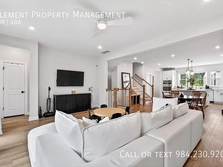 4730 Cypress Tree Ln #1 — Photo 21