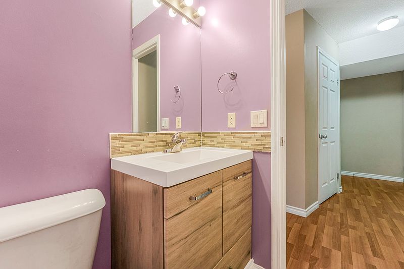 Edmonton Townhouse for rent - 3 Bedrooms — photo 19