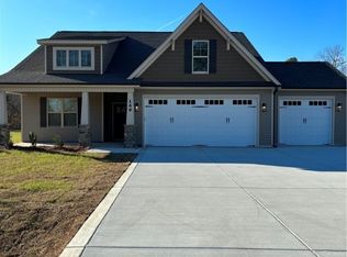 149 Thistle Ct, Sanford, NC 27332