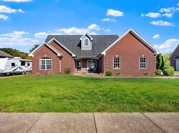 529 Willow Oak Dr, Bowling Green, KY 42103