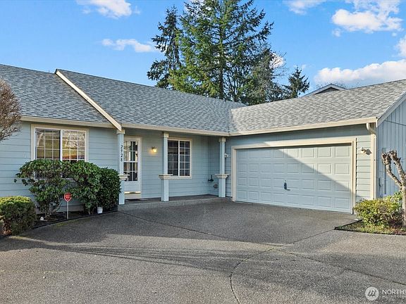 2nd image of 2928 56th Avenue NE