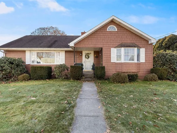 3210 Harding Ave, Aliquippa, PA 15001