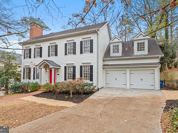 5th image of 2181 McKinley Rd NW